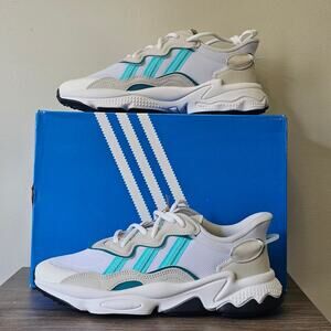Adidas  Originals  Women's Athletic OZWEEGO SHOES  Size 8.5 White/ Blue  NWT
